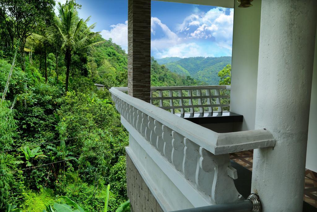 Spring And Valley View Thekkady Luaran gambar